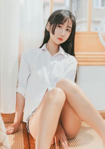 年轻女教师hd中字免费观看