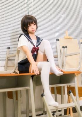 月野百合音