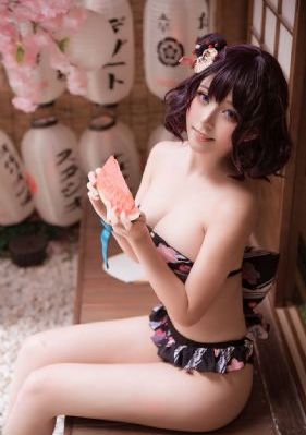 胸部丰满的妈妈2