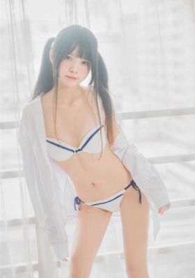 奇怪的同居
