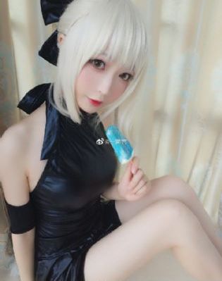 电影女邻居